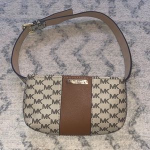 Michael Kors Fanny pack